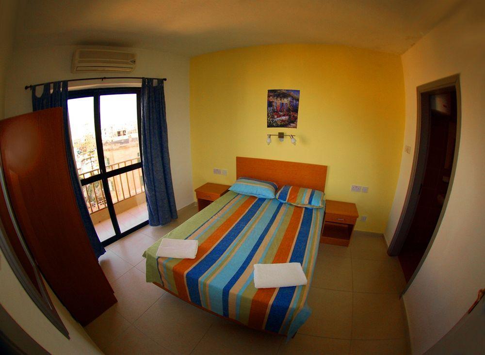 Burlington Apartments Saint Julian's Bagian luar foto